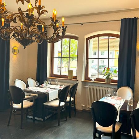Gasthaus Lamm Нойенщад ам Кохер Екстериор снимка